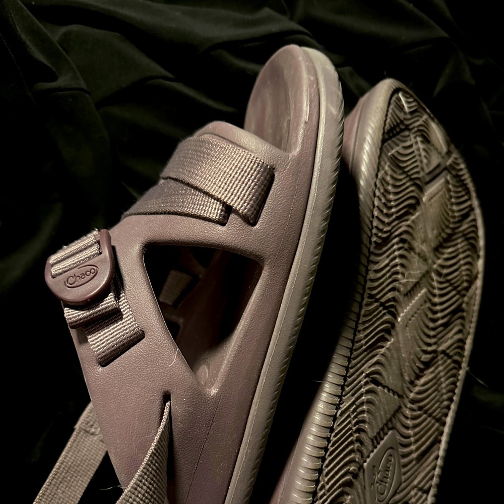 Purple Chacos 9W